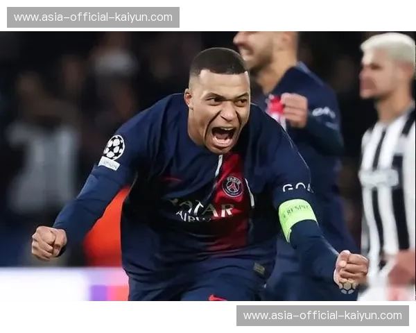 绝平英雄伊兰：巴黎FC点球救主的冷静先生